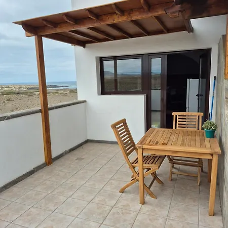 Loft's #2 * Famara